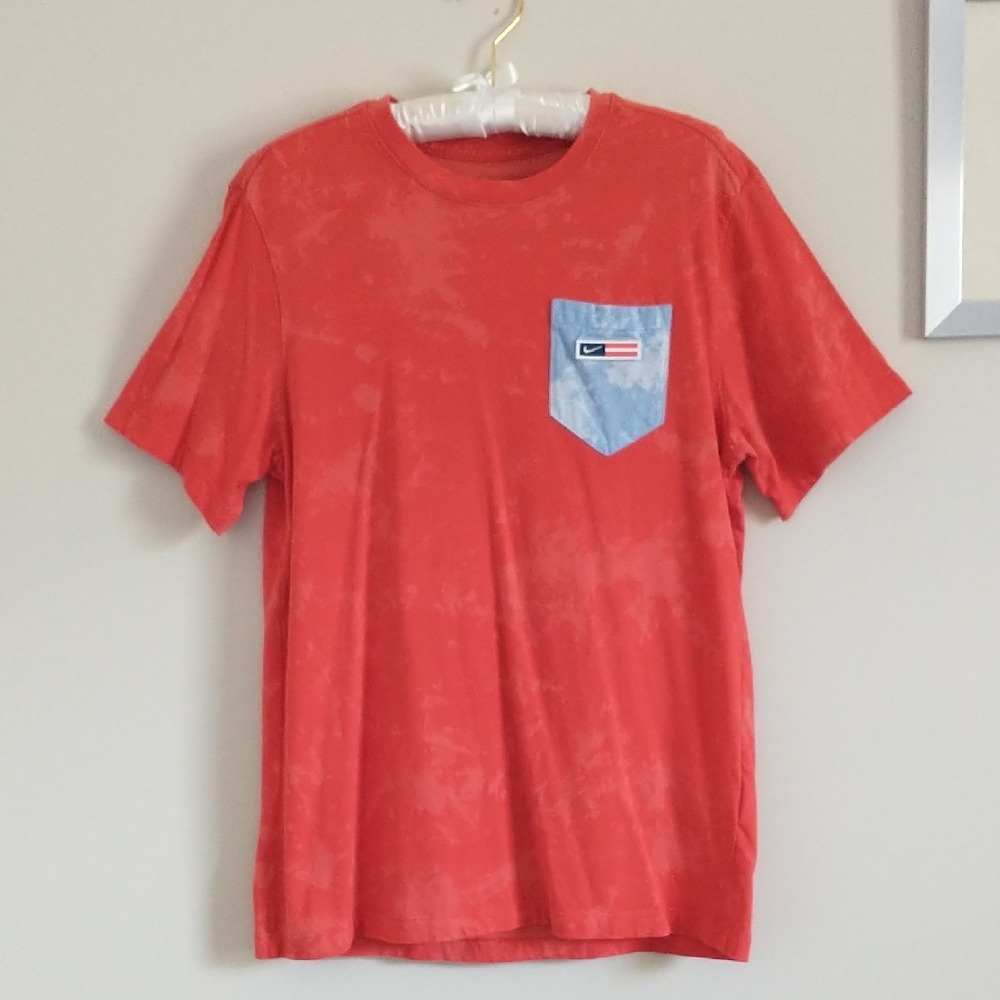 Nike Men's Red Tie Dye T-Shirt with Pocket - Picture 5 of 12